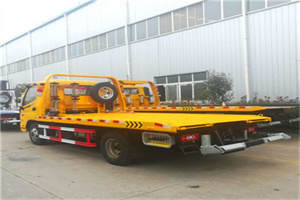 南谯附近拖车救援搭电