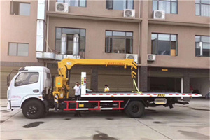 南谯附近汽车轮胎更换